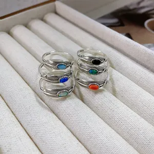Antiker silberner Schmuck ring mit türkis farbenem Edelstein Eleganter Ring Männer Frauen
