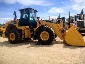 Chargeuse sur pneus Caterpillar 950GC d'occasion comme neuve, moteur, boîte de vitesses, pompe, faible nombre d'heures de fonctionnement, performance importée d'origine - Product Image 2