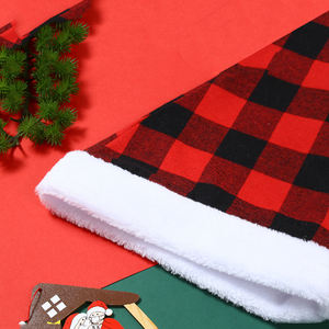 Décoration de Noël en gros, bonnet de Noël rouge et noir personnalisé, chapeau de Noël pour adultes, décoration pour enfants, chapeaux de Père Noël à carreaux - Product Image 6