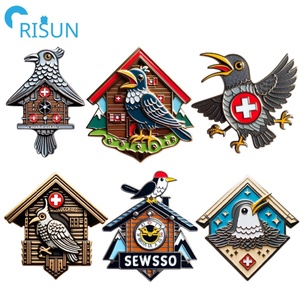 Fabricación Metal esmalte <span class=keywords><strong>suizo</strong></span> Cuckoo Pin insignia personalizada Suiza Cuckoo <span class=keywords><strong>reloj</strong></span> solapa Pin <span class=keywords><strong>Reloj</strong></span> <span class=keywords><strong>de</strong></span> <span class=keywords><strong>pared</strong></span> con pájaro Pin imán - Product Image 1
