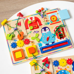Tablero de Actividades de Madera, Tablero Sensorial Multifuncional, Juguete de <span class=keywords><strong>Fieltro</strong></span> Portátil para Niños - Product Image 1