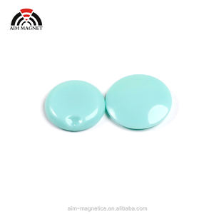 Bavoirs magnétiques pour Marathon, numéro de course, 2023 - Product Image 2