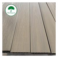 Plancher de terrasse extérieur en WPC coextrudé, résistant aux UV, gaufré en profondeur, écologique et imperméable, couleur beige, pour villa, fabriqué en usine au Guangdong