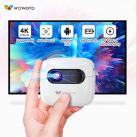Mini Proyector WOWOTO Q8 para Teléfono con 150ANSI Lúmenes, 2G RAM, WIFI, Bluetooth, Proyector LED, Regalo Promocional
