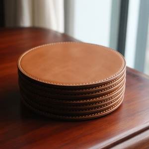 Круглые кожаные подставки с принтом в британском стиле - Product Image 5