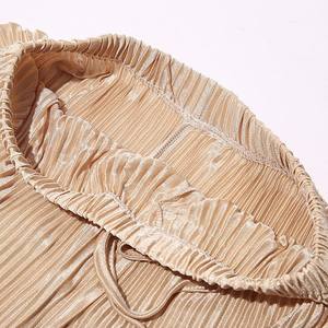 Pantaloni in Chiffon Casual da donna primavera estivi pantaloni larghi in seta di ghiaccio pantaloni a pieghe eleganti da donna - Product Image 5