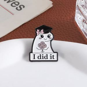 Spilla divertente in lega di zinco con meme Flork semplificato per laurea, personalizzata con scritta 'I Did It', distintivo da risvolto con fiore, gioiello per laureati - Product Image 3