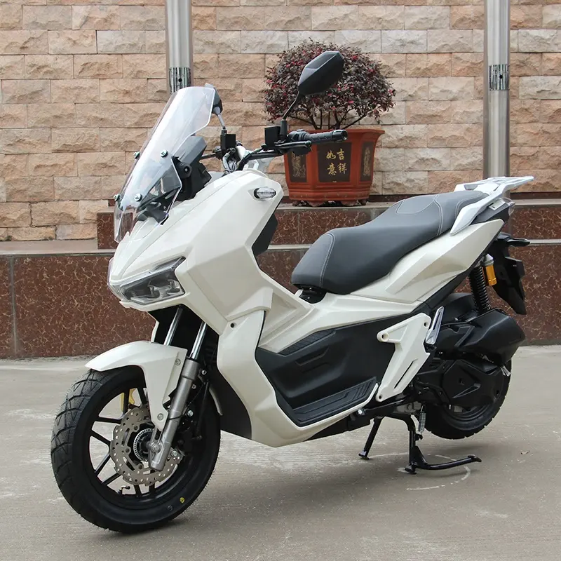 รถจักรยานยนต์สกู๊ตเตอร์เชื้อเพลิงความเร็วสูง150cc โรงงานผลิตโดย ADV