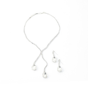 Ensemble de bijoux de mariée glamour en forme de goutte <span class=keywords><strong>d</strong></span>'eau avec diamants, collier et boucles <span class=keywords><strong>d</strong></span>'oreilles époustouflants pour des moments inoubliables - Product Image 5