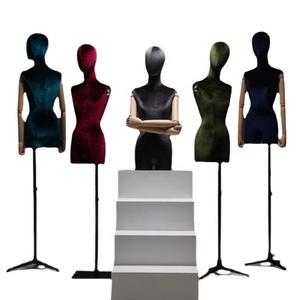 Mannequin demi-corps de haute qualité pour la présentation de costumes masculins en <span class=keywords><strong>magasin</strong></span>, accessoires de mannequin <span class=keywords><strong>homme</strong></span> personnalisés - Product Image 2