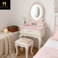 Coiffeuse de luxe française en bois sculpté rose pour chambre de fille, style médiéval européen, avec miroir LED tactile