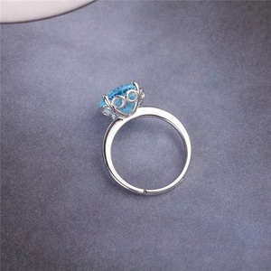 Fine jewelry produttore commercio all'ingrosso di new moda Rotonda <span class=keywords><strong>Blu</strong></span> <span class=keywords><strong>Anello</strong></span> di Pietra di zircon 925 sterling argento topaz della pietra preziosa <span class=keywords><strong>anello</strong></span> delle donne - Product Image 5
