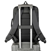 Mochila Moderna y Versátil con Gran Capacidad y Compartimento Personalizable para Computadora, Ideal para Salir y Viajar