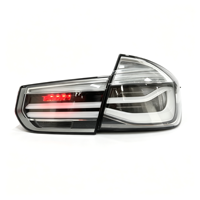 Aksesoris Mobil SJC untuk BMW Seri 3 F30 F35 M3 Lampu Belakang LED Modifikasi Lampu Belakang Bening dengan Latar Belakang Putih 2013-2017
