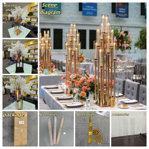 Candelabro a 8 Bracci in Metallo Dorato, Portacandele Alto per Matrimoni, Centrotavola per Decorazioni di Feste ed Eventi - Product Image 2