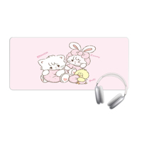 Tapis de Souris XXL Rose Pastel Kawaii – Tapis de Bureau Étendu Illustré Animaux Mignons Antidérapant & Durable pour Bureau à Domicile