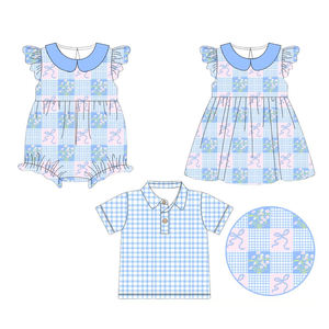 Conjuntos de pantalones cortos casuales personalizados con lazos florales azul cielo para niñas, peleles de burbuja para bebés, camisas para niños, conjuntos a juego para hermanos, de lana peinada. - Product Image 1