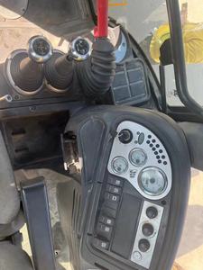 Chargeuse-pelleteuse JCB 3CX d'occasion, seulement 800 heures, état d'origine, puissance élevée, performances fiables pour les travaux de construction et agricoles. - Product Image 6