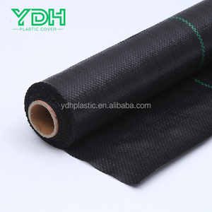 Tapis <span class=keywords><strong>anti</strong></span>-<span class=keywords><strong>herbe</strong></span> humide sur mesure pour le contrôle des mauvaises herbes Tissu géotextile tissé perméable à l'eau Plastique agricole UV - Product Image 2