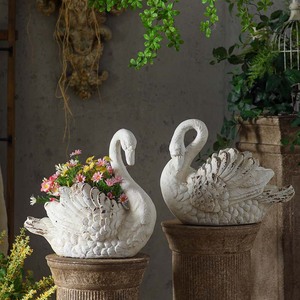 Maceta de Resina con Forma de Cisne, Jardinera Decorativa de Estilo Retro para Exteriores, Contenedor para Plantas para la Entrada del Hogar o el Patio - Product Image 2