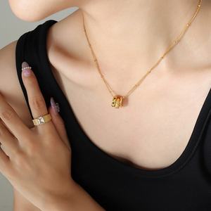Conjuntos de Joyería de Moda: Collares para Mujer con Anillos de Circonita Cúbica, Cadena Cubana, Collares con Colgante Franco Dorado - Product Image 4