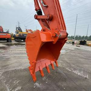 HITACHI รถขุดตีนตะขาบไฮดรอลิก ZX350-5G มือสองพร้อมปั๊มเครื่องยนต์ Motor-202KW น้ำหนัก35ตัน - Product Image 4