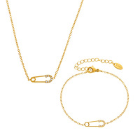 Ensemble collier et bracelet en zircon avec pendentif en acier inoxydable en forme de trombone