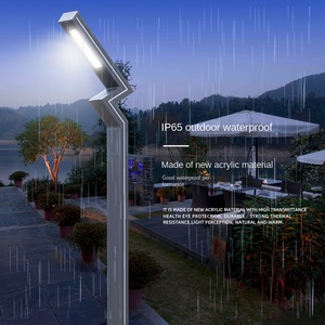 Lampadaire de jardin extérieur en fer avec abat-jour en verre LED 2700K IP66 Ampoule A19 non amovible AC 220V Détecteur de mouvement Alimenté par énergie solaire Dimmable - Product Image 3