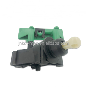 Cylindre maître d'embrayage 1M5Z7A543AA 1M517A543AA 98AB7A543AG YS4Z7A543AA 1595244 1133522 1M517A543AC pour pompe de frein de voiture Ford - Product Image 3