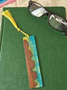 Premium Handmade Resin Craft Resin And Wooden Bookmarks For Books Diaries And <b>Planners</b> - Product Image 4