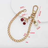 Breloques personnalisées, logo, étiquette, chaîne de sac, décoration suspendue, ornement cerise, chaîne de coque de téléphone, chaîne courte DIY, chaîne de sacs à maquillage