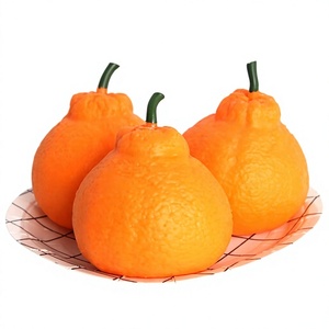 Jouet anti-stress en caoutchouc souple en forme de fruit orange moche, gadget à pincer à la main pour la décompression, petit article idéal pour les 14 ans et plus - Product Image 1