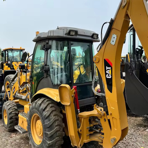 รถตักล้อยางมือสอง Caterpillar CAT 420 ลดราคาพิเศษ |   สภาพดีเยี่ยม |   จัดส่งรวดเร็ว - Product Image 3