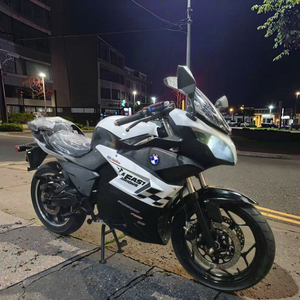 Motocicleta <span class=keywords><strong>eléctrica</strong></span> <span class=keywords><strong>de</strong></span> 72v, muy similar a la motocicleta <span class=keywords><strong>de</strong></span> carreras modelo BMWS, con un motor sin escobillas <span class=keywords><strong>de</strong></span> CC <span class=keywords><strong>de</strong></span> alta potencia <span class=keywords><strong>de</strong></span> 3000W - Product Image 4