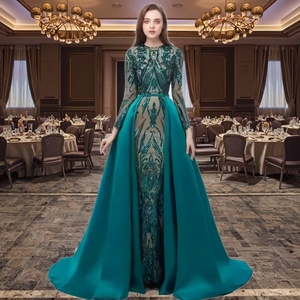 Abito da sera <span class=keywords><strong>verde</strong></span> <span class=keywords><strong>smeraldo</strong></span> taglie forti |   Abito a sirena a maniche lunghe con dettagli in pizzo e strascico. - Product Image 3