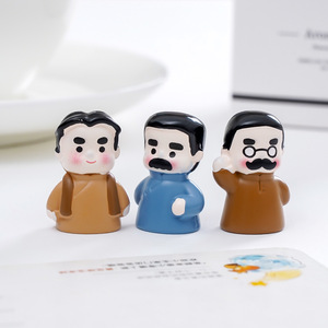Muñecas de Celebridades Adorables KI yuewu, Accesorios Decorativos DIY para Casa de Niños, Adornos Pequeños para Coche y Escritorio - Product Image 4