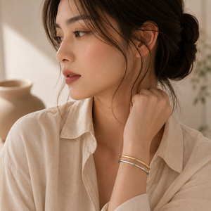 Pulsera <span class=keywords><strong>de</strong></span> Acero Inoxidable Minimalista <span class=keywords><strong>para</strong></span> Mujer, Brazalete <span class=keywords><strong>de</strong></span> Titanio Antideslustre con Hebilla Lisa, Joyería <span class=keywords><strong>de</strong></span> Acero Inoxidable, Regalo <span class=keywords><strong>de</strong></span> Cumpleaños al por Mayor - Product Image 2