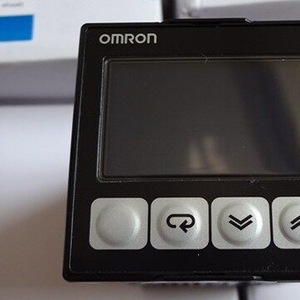   ตัวควบคุมอุณหภูมิ E5CN CT 24 V 12 A สำหรับใช้งานในอุตสาหกรรม - Product Image 1