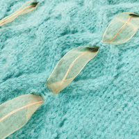 Cardigan en tricot personnalisé pour femme, col en V, vert lac, maille torsadée ajourée, décor feuille en résine 3D, devant ouvert, manches longues amples, tenue quotidienne