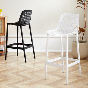 <span class=keywords><strong>Chaise</strong></span> de bar moderne en PP de style commercial, directement de l'usine, <span class=keywords><strong>chaise</strong></span> <span class=keywords><strong>haute</strong></span> de cuisine <span class=keywords><strong>avec</strong></span> <span class=keywords><strong>dossier</strong></span>, tabouret en plastique - Product Image 2