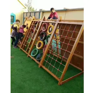 बहुक्रिया आउटडोर मनोरंजन पार्क लकड़ी उपकरण बच्चों के लिए अनुकूलित बच्चों बच्चों को घर के बाहर खेल का मैदान लकड़ी स्लाइड
