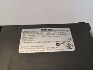 Variador de Frecuencia Micromaster <span class=keywords><strong>440</strong></span> 6SE6440-2UC13-7AA1 0.37KW 200-240V PLC - Product Image 2