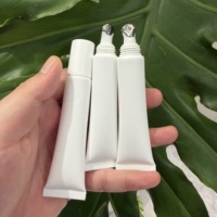 Gloss à lèvres brillant personnalisé avec logo, applicateur métallique, tube souple, choix de couleurs, rouge à lèvres mat imperméable, gloss hydratant