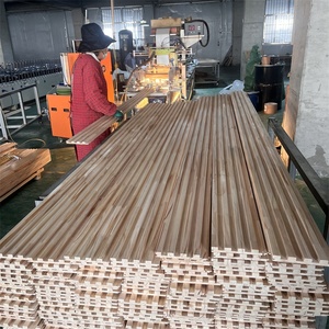 <span class=keywords><strong>Pannello</strong></span> <span class=keywords><strong>Murale</strong></span> <span class=keywords><strong>3D</strong></span> Personalizzato 1220x2440mm in Fibra di <span class=keywords><strong>Legno</strong></span> MDF Cannettato a Doghe per Uffici e Centri Commerciali - Product Image 5