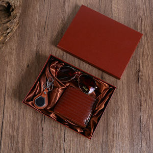 Set Regalo da Uomo per la Festa del Papà Transfrontaliero, Occhiali da Sole e Portafoglio per Fidanzato, <span class=keywords><strong>San</strong></span> <span class=keywords><strong>Valentino</strong></span>, Papà M3368 - Product Image 2