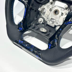 Volant en fibre de carbone forgée bleue avec cuir perforé, amélioration sportive compatible avec <span class=keywords><strong>Chevrolet</strong></span> Silverado 2005-2023 - Product Image 3