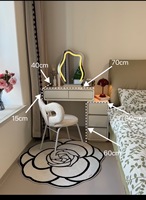 Table de maquillage moderne en panneaux de particules de pin écologiques, réglable, avec éclairage et quincaillerie en acier inoxydable, pour chambre à coucher