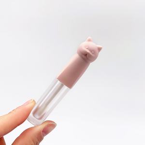 ตลับลิปสติกรูปหมีน่ารักแบบเปล่าขายดี พร้อมโลโก้สั่งทำ วัสดุพลาสติก สำหรับสาวๆ รักความงาม - Product Image 2