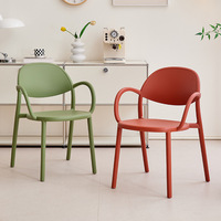 Fauteuil empilable moderne et simple avec dossier, chaise de salle à manger en plastique épaissi pour petit appartement ou café
