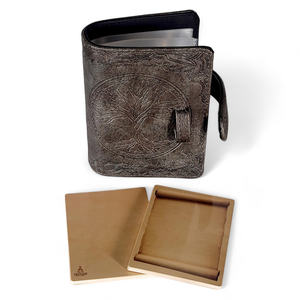 Cartas de Juego Personalizadas con Impresión Offset, Negras con Lámina Dorada y Tarjetas de Artículos Mágicos - Product Image 5